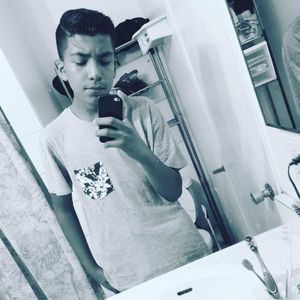 Meet your Posher, Henry